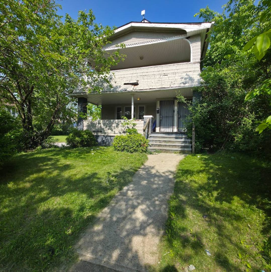 Townhouse for rent at 3625 E 153rd St, Cleveland, OH 44120