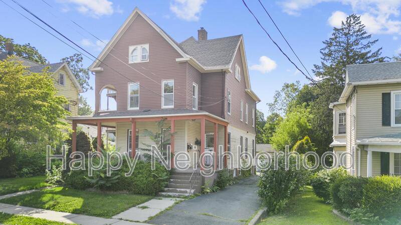 House for rent at 183 Elm Streetthird Floor, Meriden, CT 06450