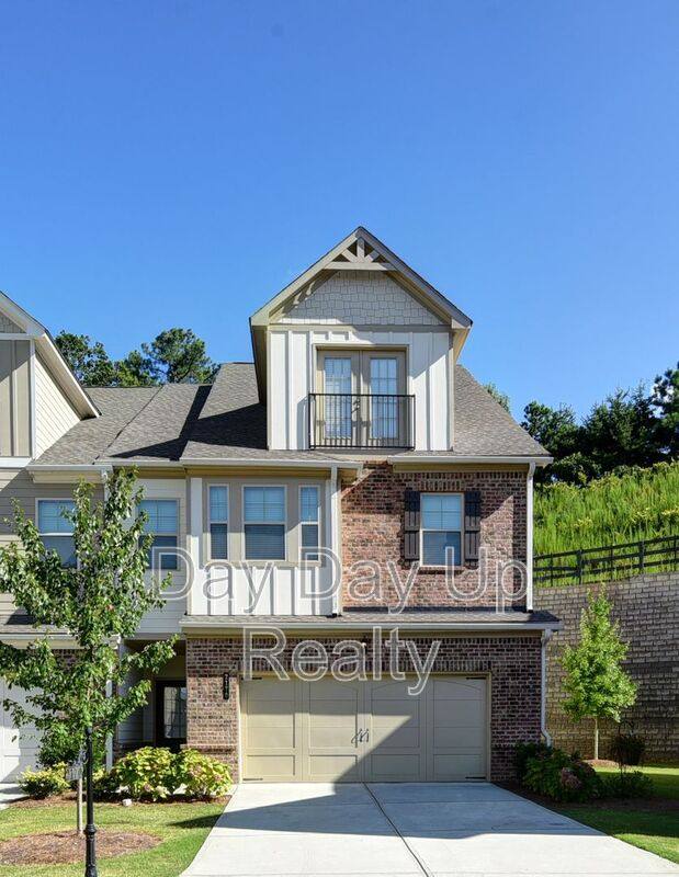 Townhouse for rent at 2170 Manor Pointe Dr, Cumming, GA 30041