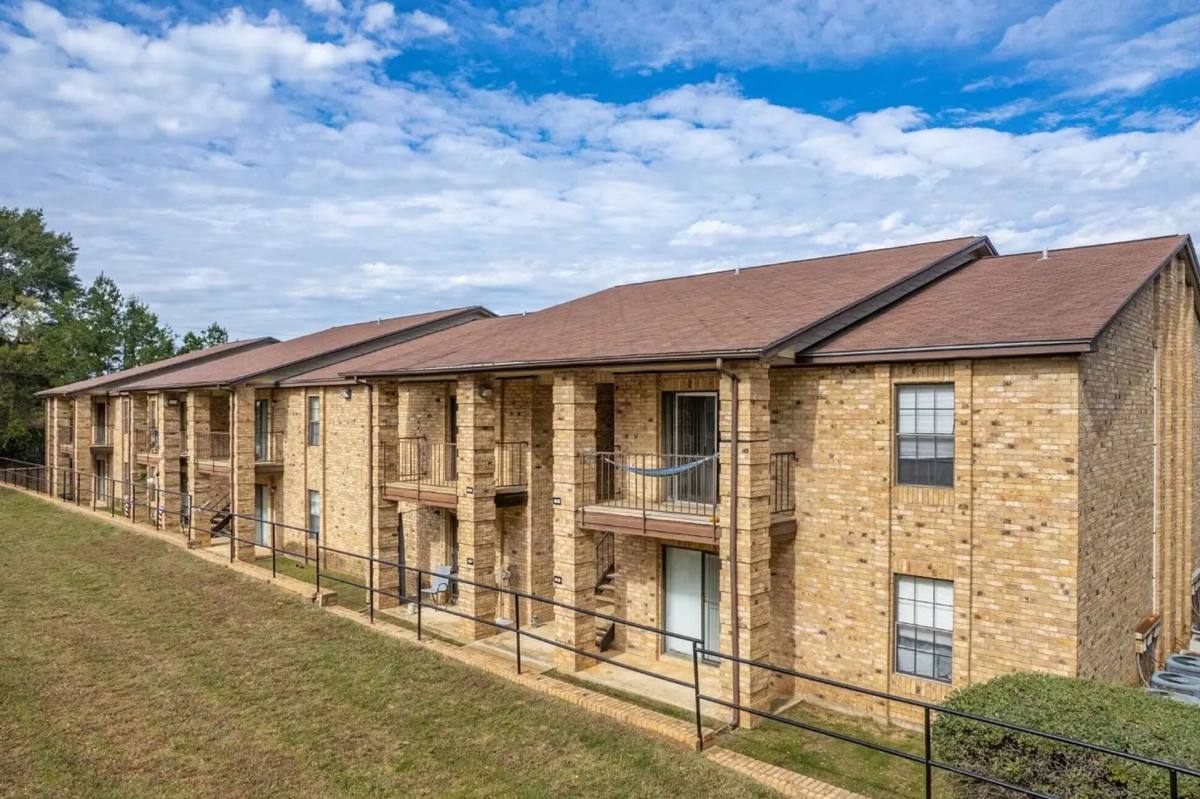 Apartment for rent at 1710 E Starr Ave, Nacogdoches, TX 75961