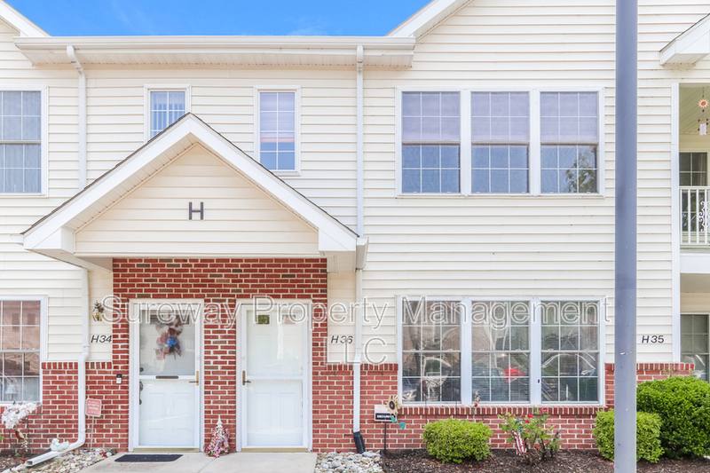Condo for rent at 36-H Pristine Place, Sewell, NJ 08080