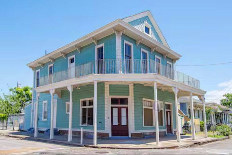 Apartment for rent at 1915 Philip St, New Orleans, LA 70116