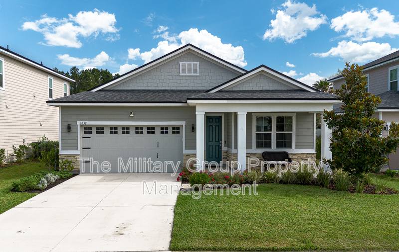 House for rent at 1837 Amberly Dr, Middleburg, FL 32068