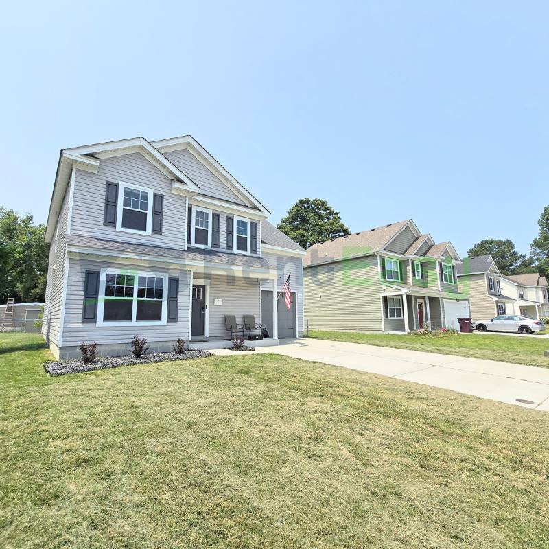 House for rent at 2700 Berkley Ave, Chesapeake, VA 23325