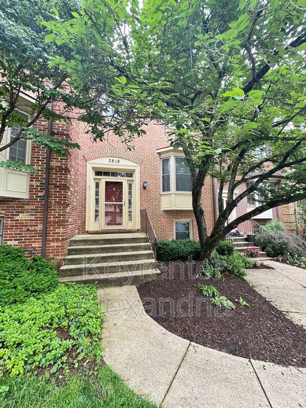 Townhouse for rent at 3818 Vermont Court, Alexandria, VA 22304