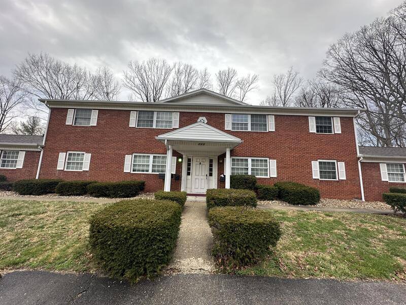 Apartment for rent at 205 Long St #7, North Vernon, IN 47265