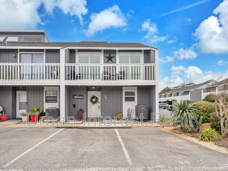Apartment for rent at 25 Court Dr, Destin, FL 32541