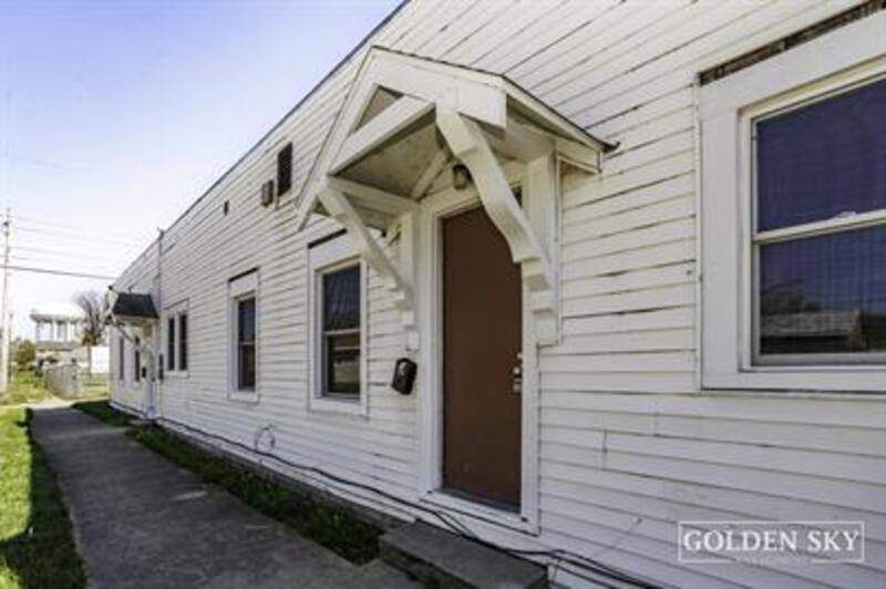 Apartment for rent at 1807 H Ave, New Castle, IN 47362