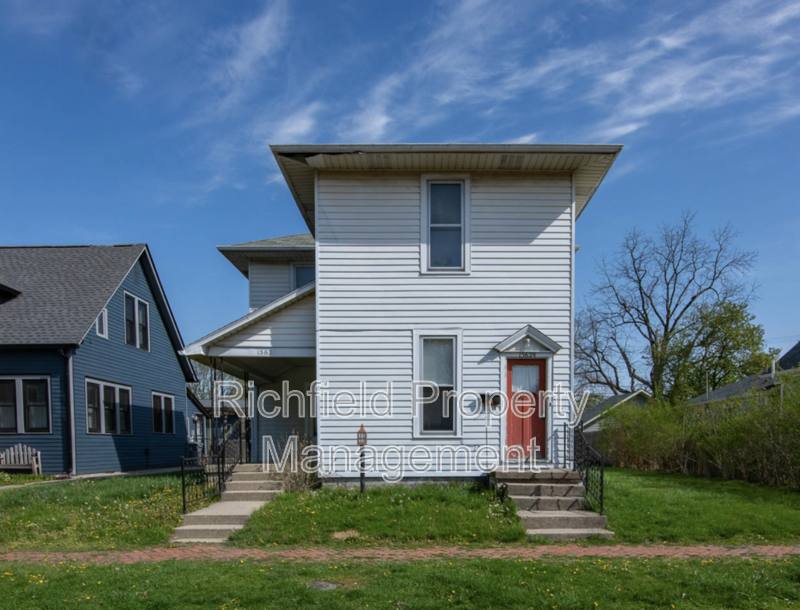 Apartment for rent at 1562 Clinton St, Noblesville, IN 46060