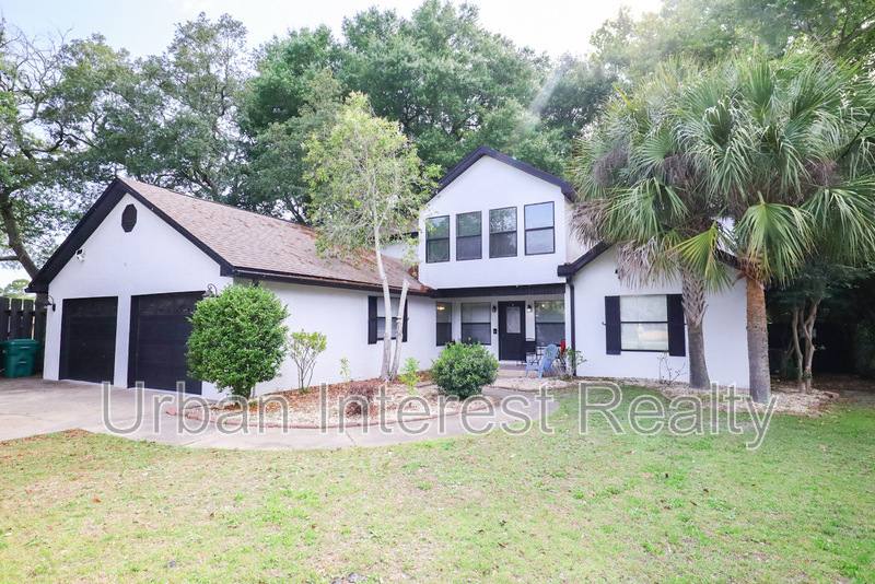 House for rent at 505 Beach Dr, Destin, FL 32541