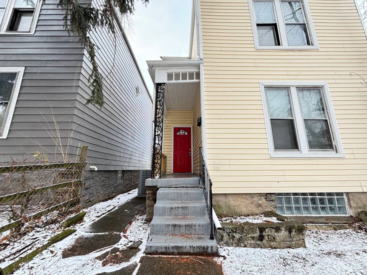 House for rent at 3131 Harvard Ave, Cincinnati, OH 45207