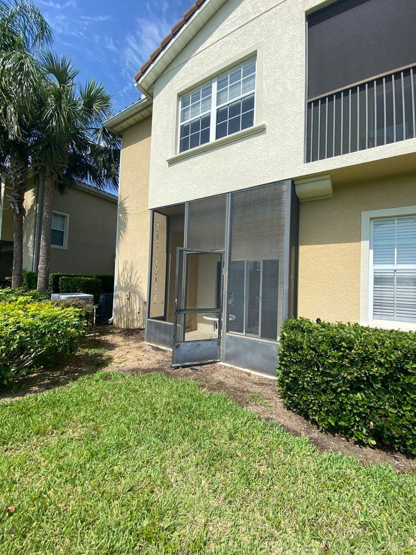 Apartment for rent at 2775 Oakwater Dr, Kissimmee, FL 34747