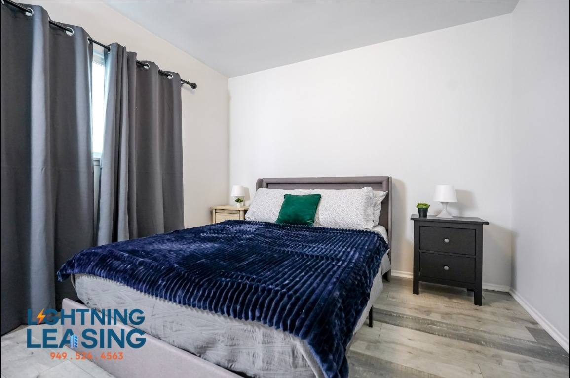 Apartment for rent at 242 3rd Ave #7D, Venice, CA 90291