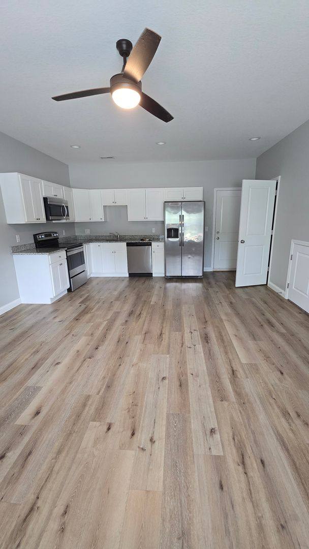 Apartment for rent at 5015-5091 Devil's Glen Rd, Bettendorf, IA 52722