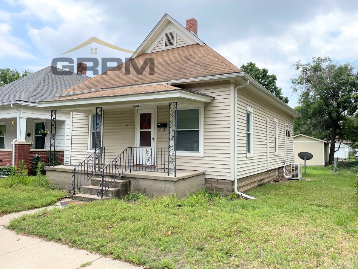 House for rent at 115 E 11th, Hutchinson, KS 67501
