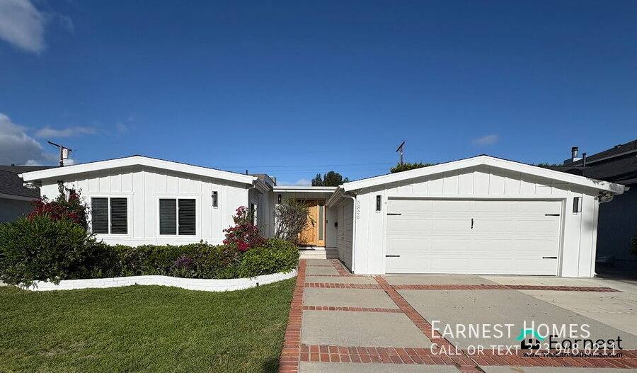 House for rent at 5826 Ostrom Ave, Encino, CA 91316