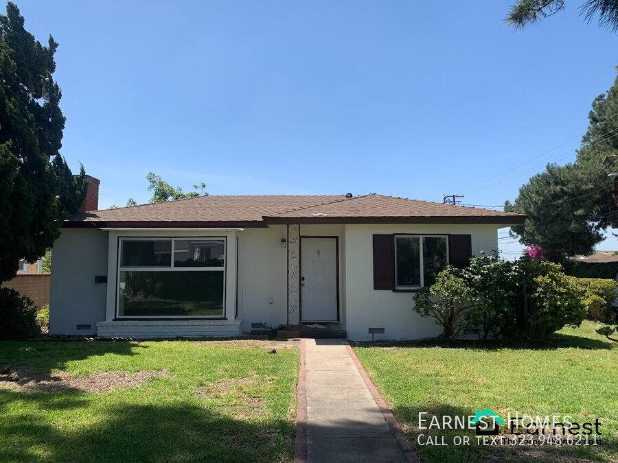 House for rent at 9802 E Camino Real Ave, Arcadia, CA 91007