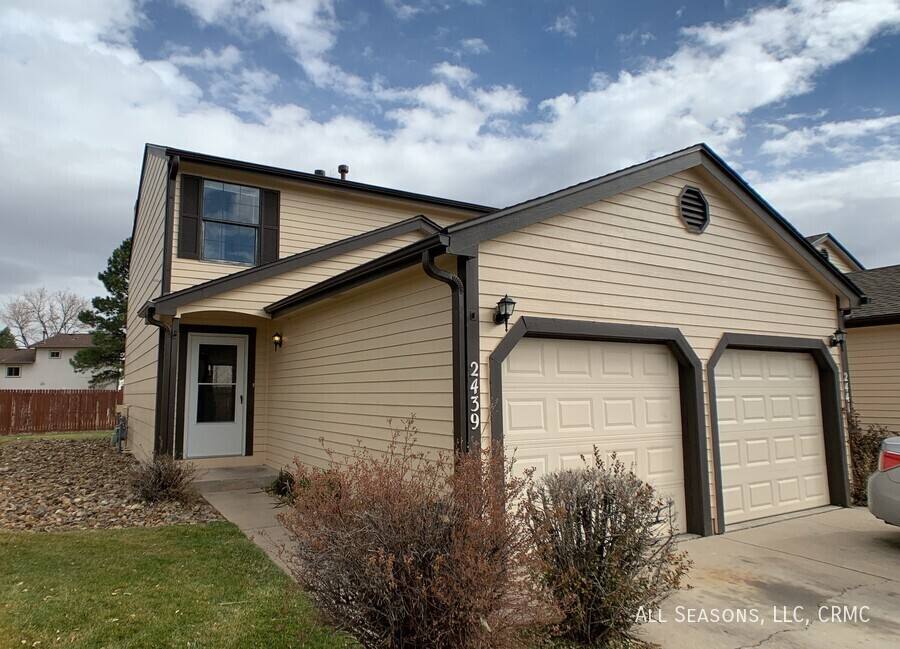 Townhouse for rent at 2439 Lexington Village Lane, Colorado Springs, CO 80916