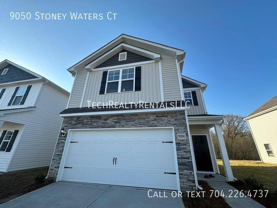 House for rent at 9050 Stoney Waters Court, Charlotte, NC 28215
