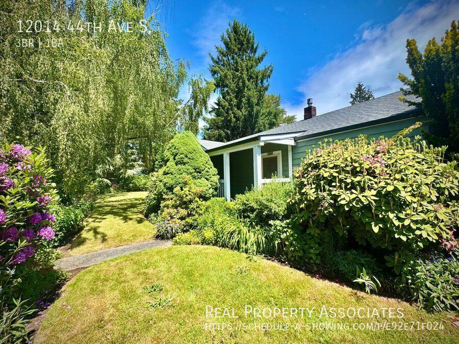 House for rent at 12014 44th Ave S, Seattle, WA 98178