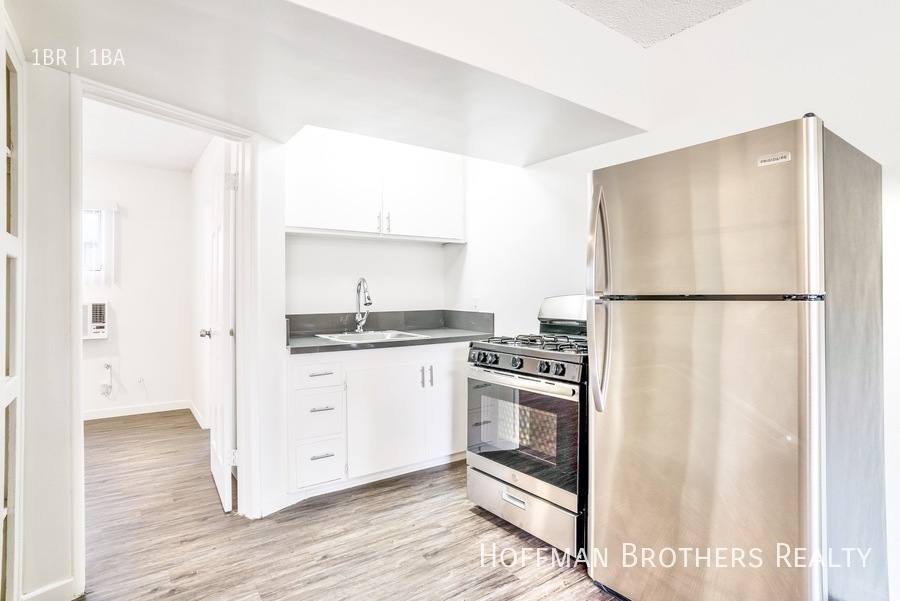 Apartment for rent at 4558 W 173rd St #H, Lawndale, CA 90260