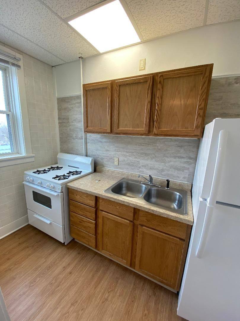 Apartment for rent at 201 N 2nd Ave, Marshalltown, IA 50158