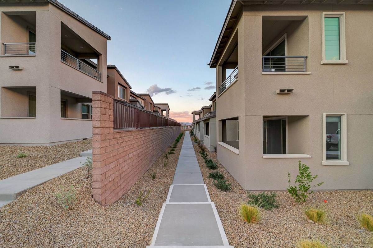 Townhouse for rent at 2537 Monolith St, Las Vegas, NV 89138