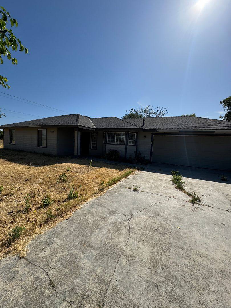 House for rent at 18969 Rd 25 1 #2, Madera, CA 93638