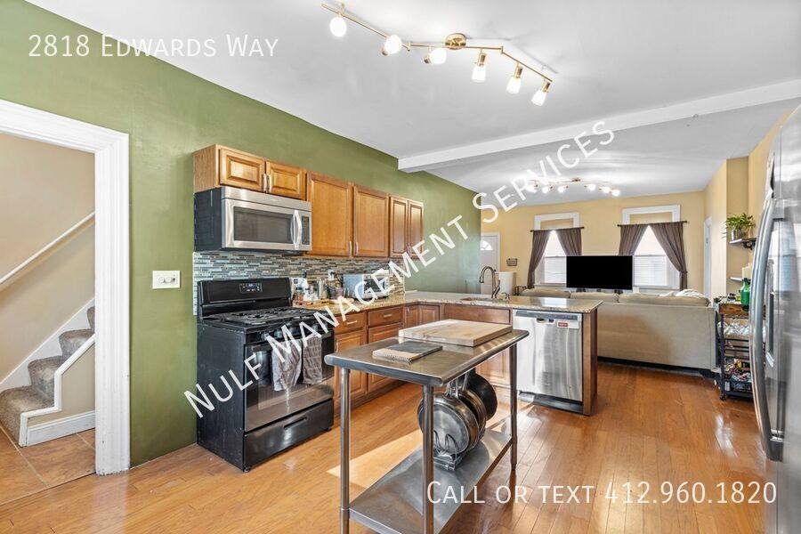 House for rent at 2818 Edwards Way, Pittsburgh, PA 15203
