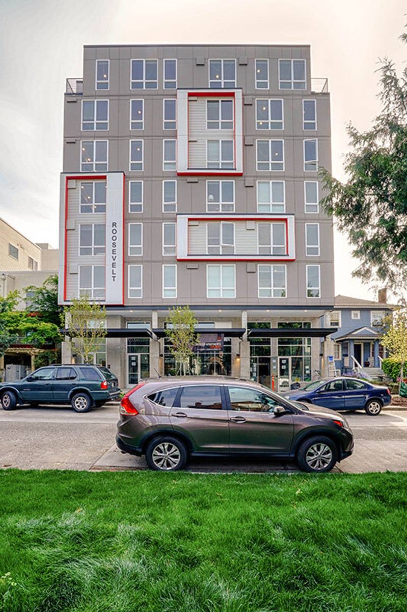 Apartment for rent at 6404 9th Ave NE, Seattle, WA 98115
