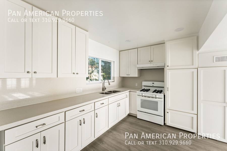 Apartment for rent at 414 Avenida Santa Barbara #1, San Clemente, CA 92672
