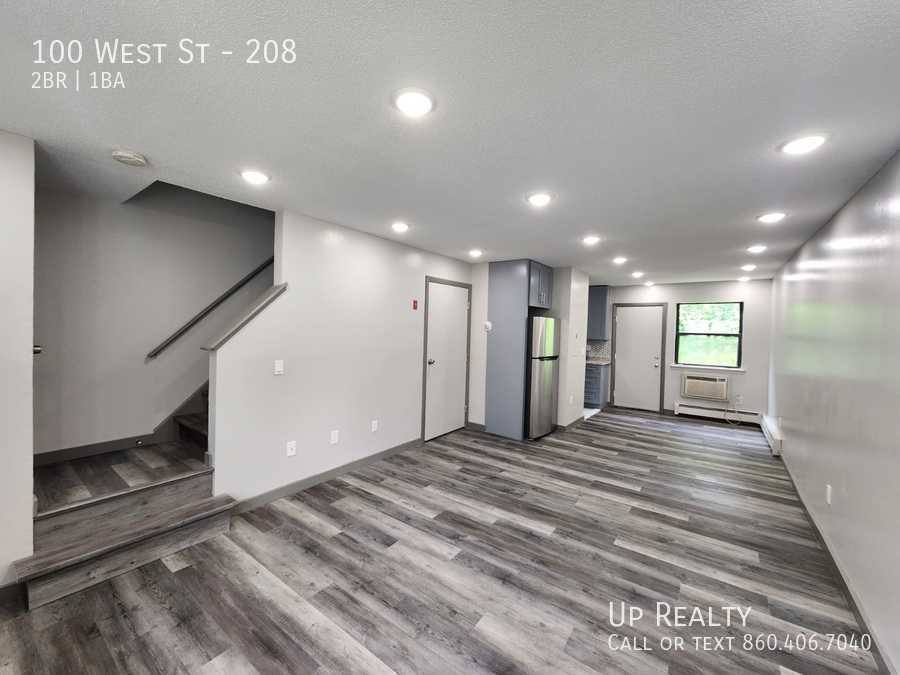 Townhouse for rent at 100 W St #208, Vernon Rockville, CT 06066