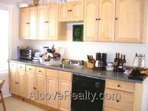 Apartment for rent at 10 Cambridge Terrace #2, Cambridge, MA 02140