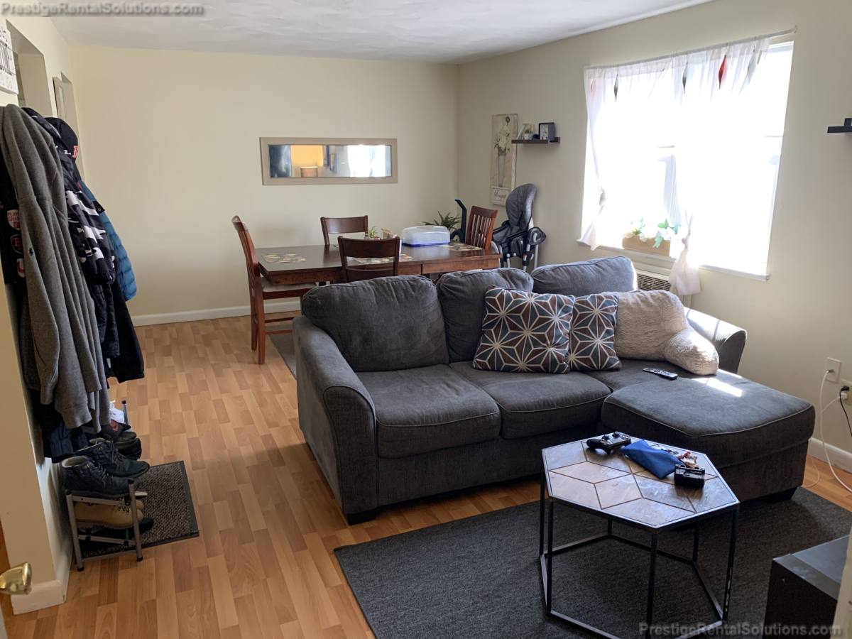 740 Central St #H22, Leominster, MA 01453