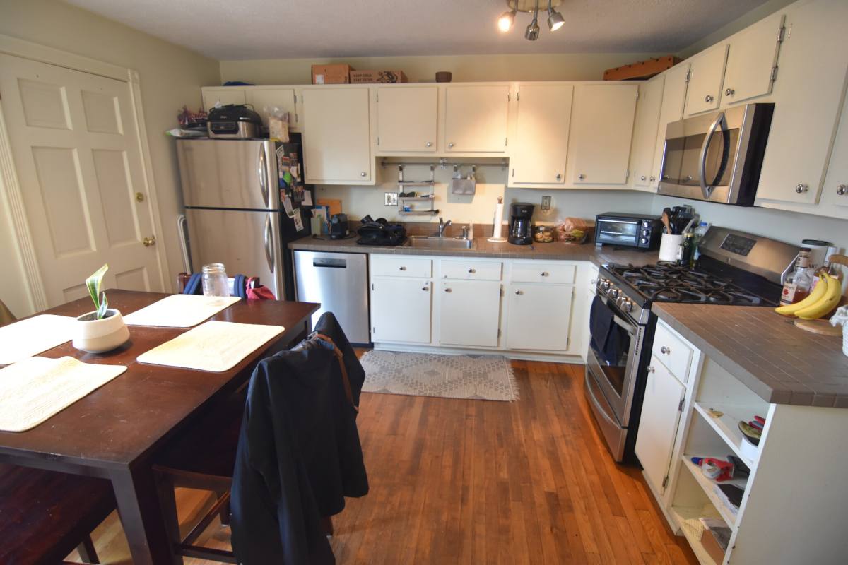 Apartment for rent at 19 Craig Place #3, Brookline, MA 02446