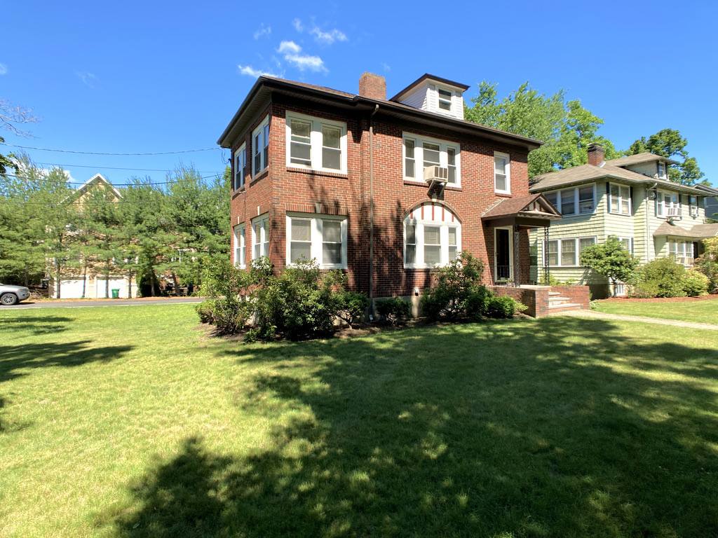 House for rent at 129 Oxford St #2, Newton Center, MA 02459