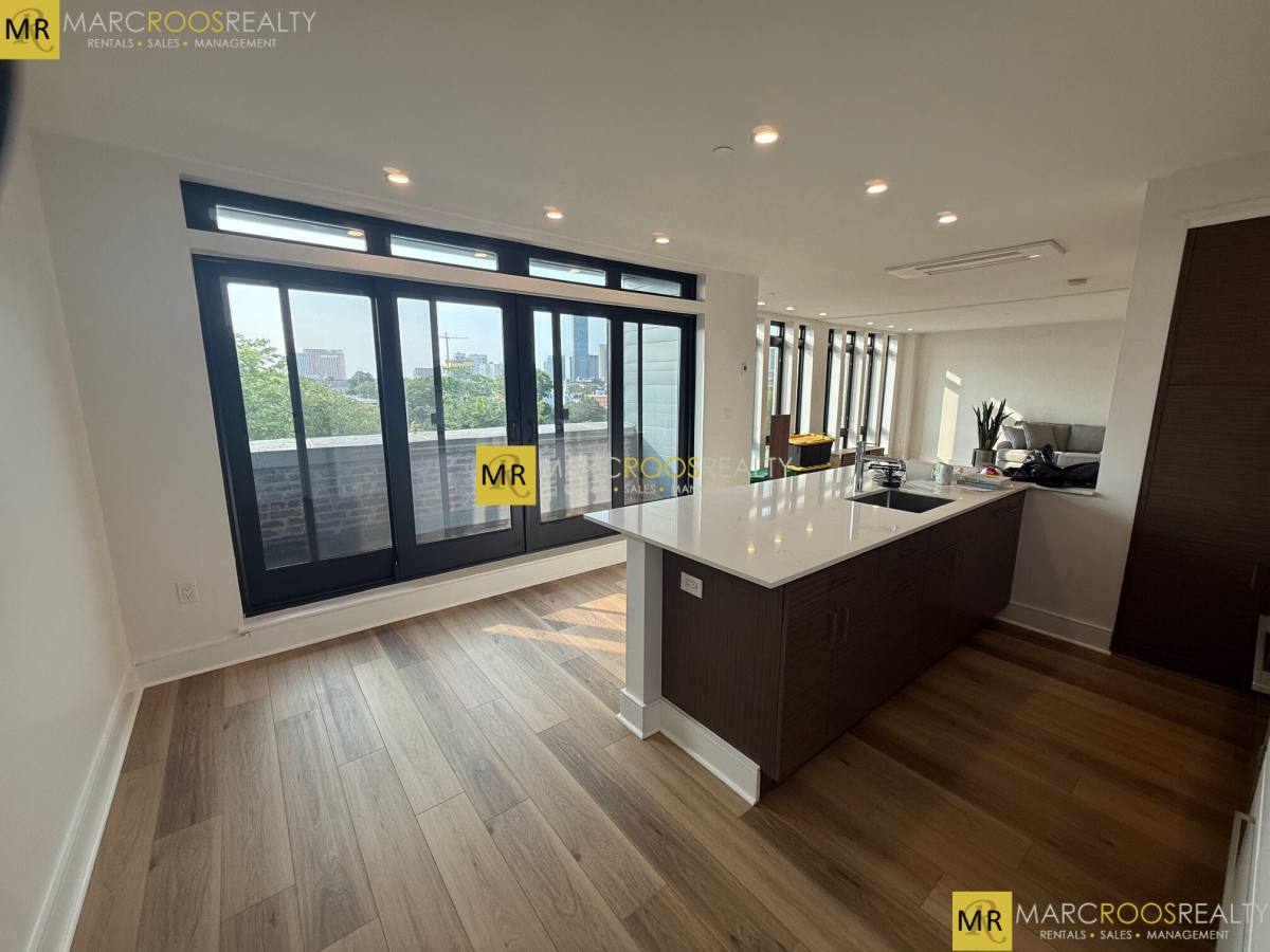 Apartment for rent at 1950 Washington St #PH-5C, Boston, MA 02118