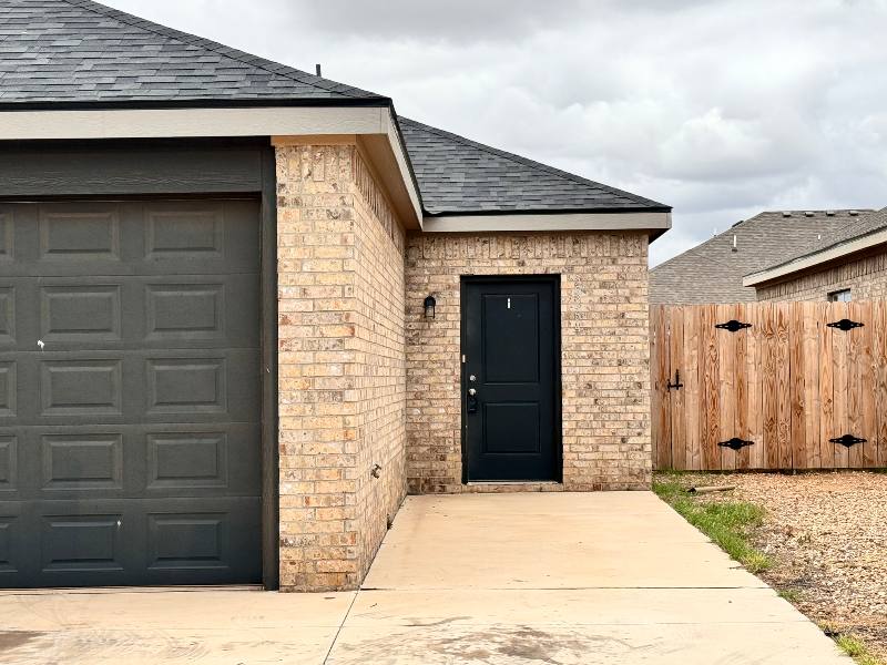Townhouse for rent at 5526 Itasca, Lubbock, TX 79416