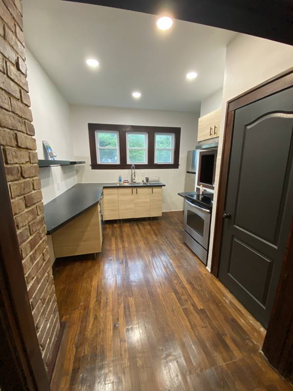 House for rent at 808 W 3rd St, Pittsburg, KS 66762