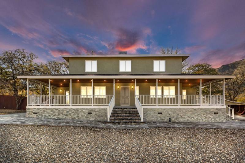 House for rent at 6124 Juniper Rd, Lake Isabella, CA 93240