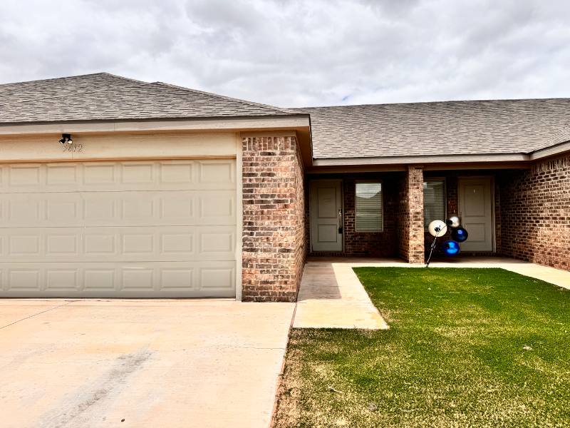 Townhouse for rent at 5612 Lehigh, Lubbock, TX 79416