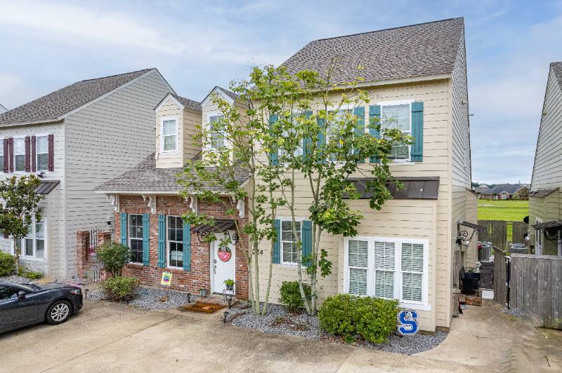 Townhouse for rent at 236 Lenox Bridge, Sterlington, LA 71280