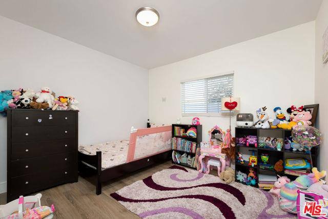 House for rent at 17332 Bullock St, Encino, CA 91316