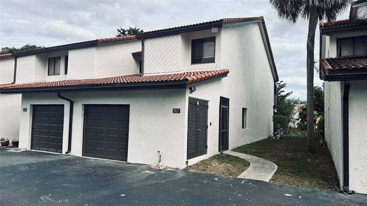 Townhouse for rent at 3617 Coral Springs Dr #A, Coral Springs, FL 33065