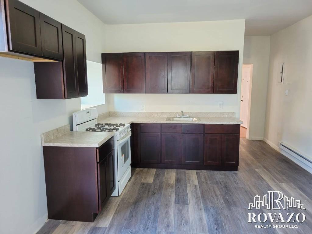Apartment for rent at 959 Grove St #2L, Irvington, NJ 07111