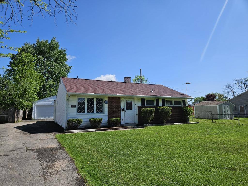 House for rent at 1883 Broadway, Grand Island, NY 14072