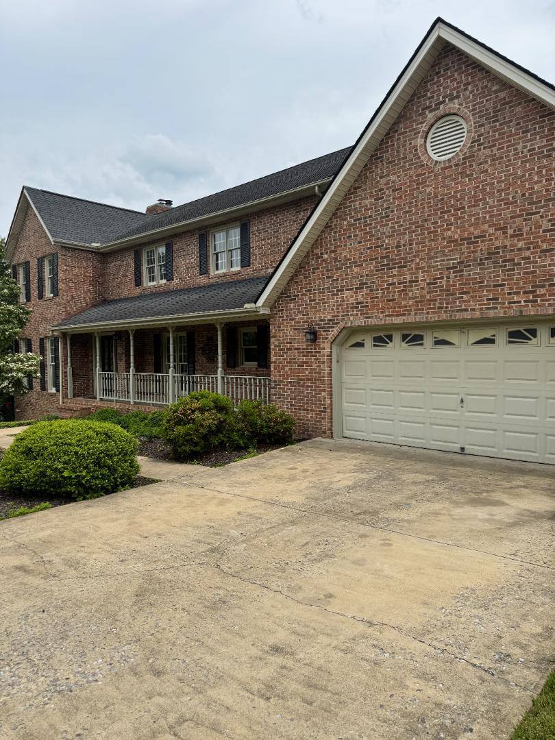 House for rent at 3507 Bondwood Circle, Johnson City, TN 37604