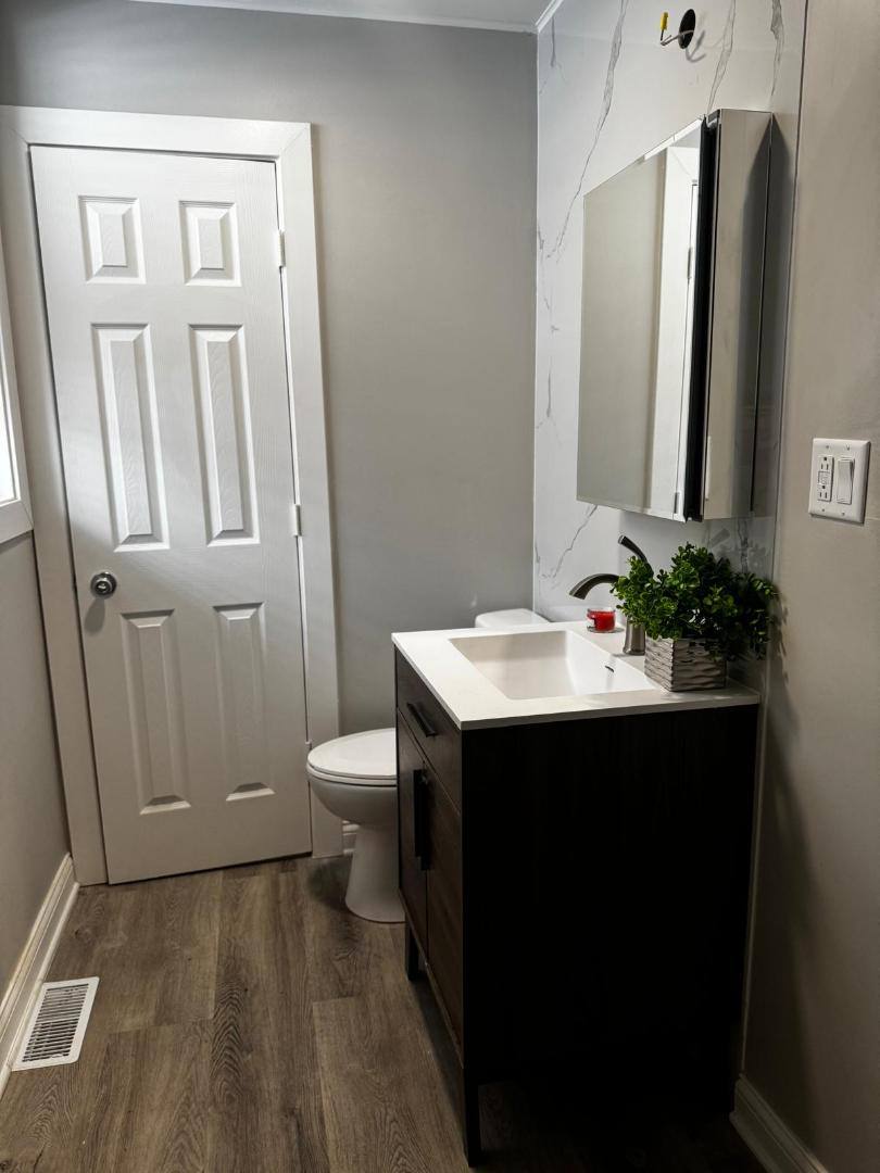 House for rent at 9016 S Dauphin Ave, Chicago, IL 60619