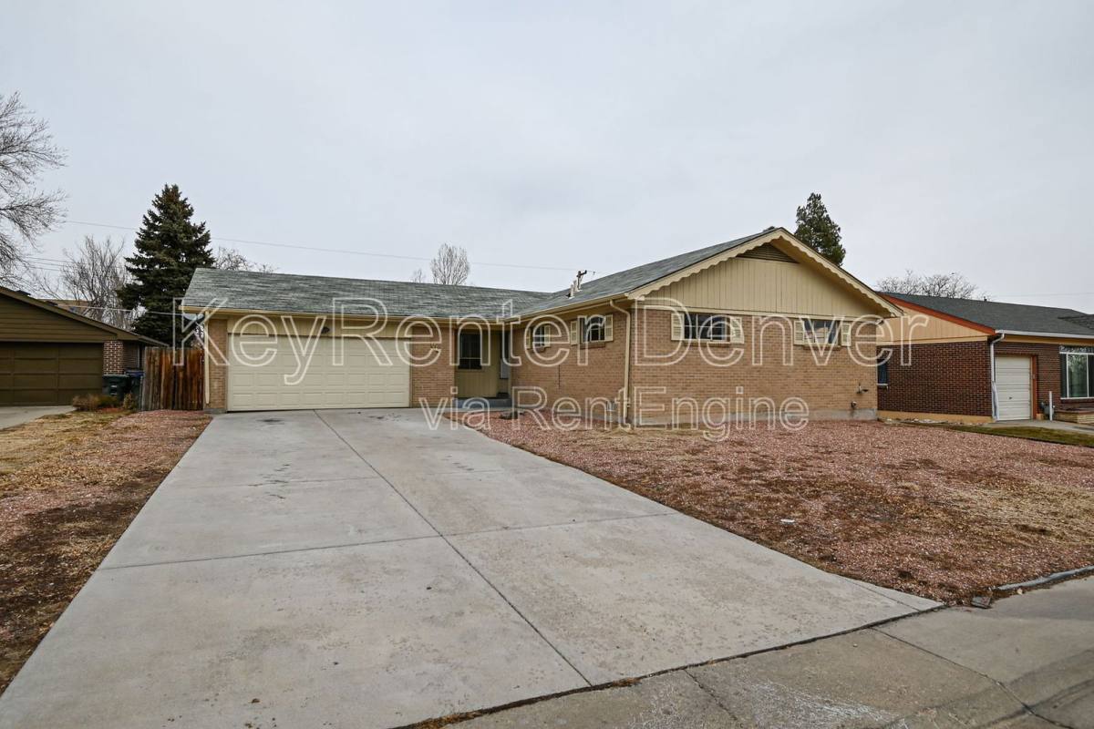 House for rent at 265 Pike St, Denver, CO 80233
