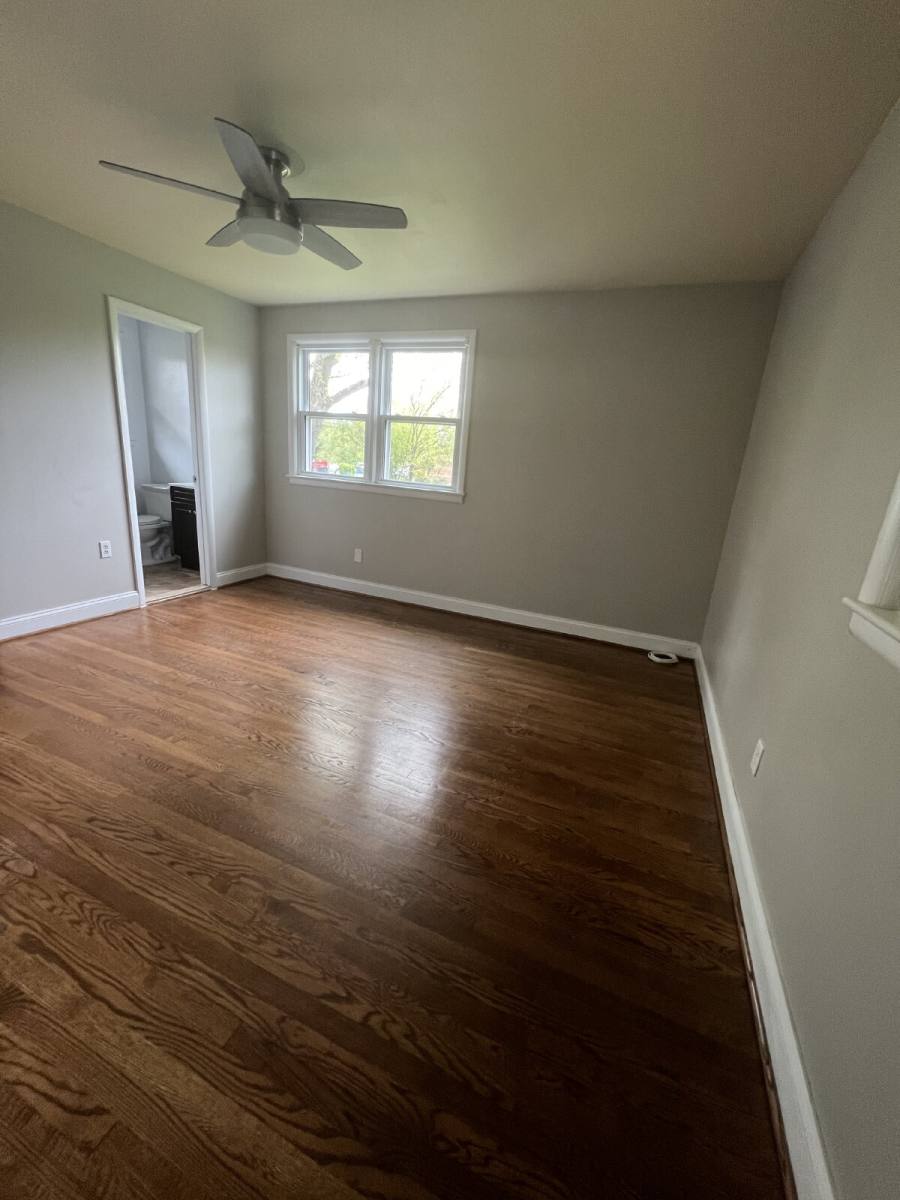 Apartment for rent at 4610 Lacy Ave, Suitland, MD 20746
